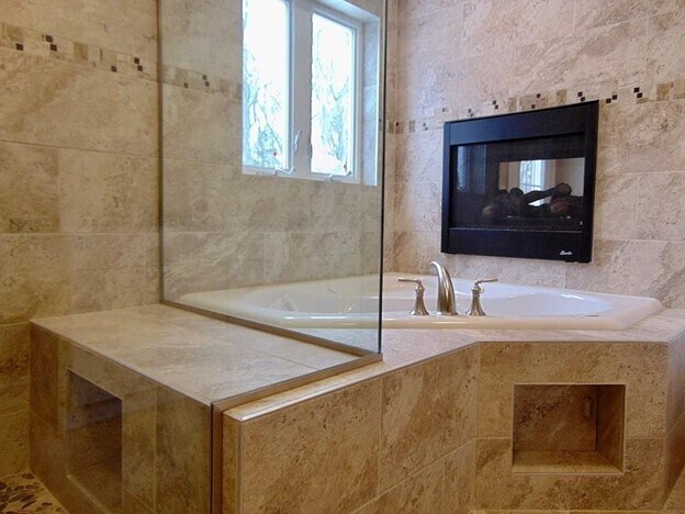 Master Bath - 40 Green St