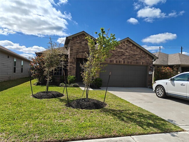 Building Photo - 1731 Gray Hawk Dr