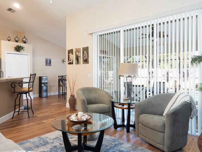 Building Photo - Move in with Zero Deposit! Turnkey Furnish...