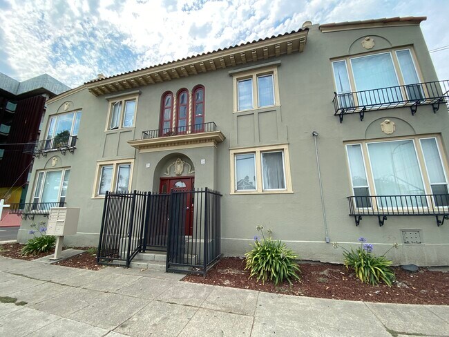 Building Front - 25 S 10th St