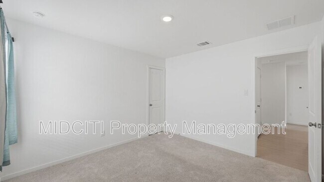 Building Photo - 9161 Luciano Pl