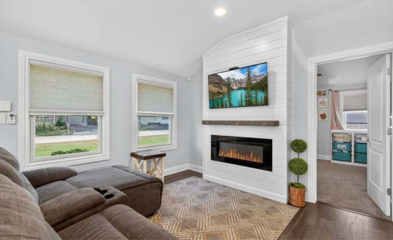 Building Photo - 14928 Walnut Dr