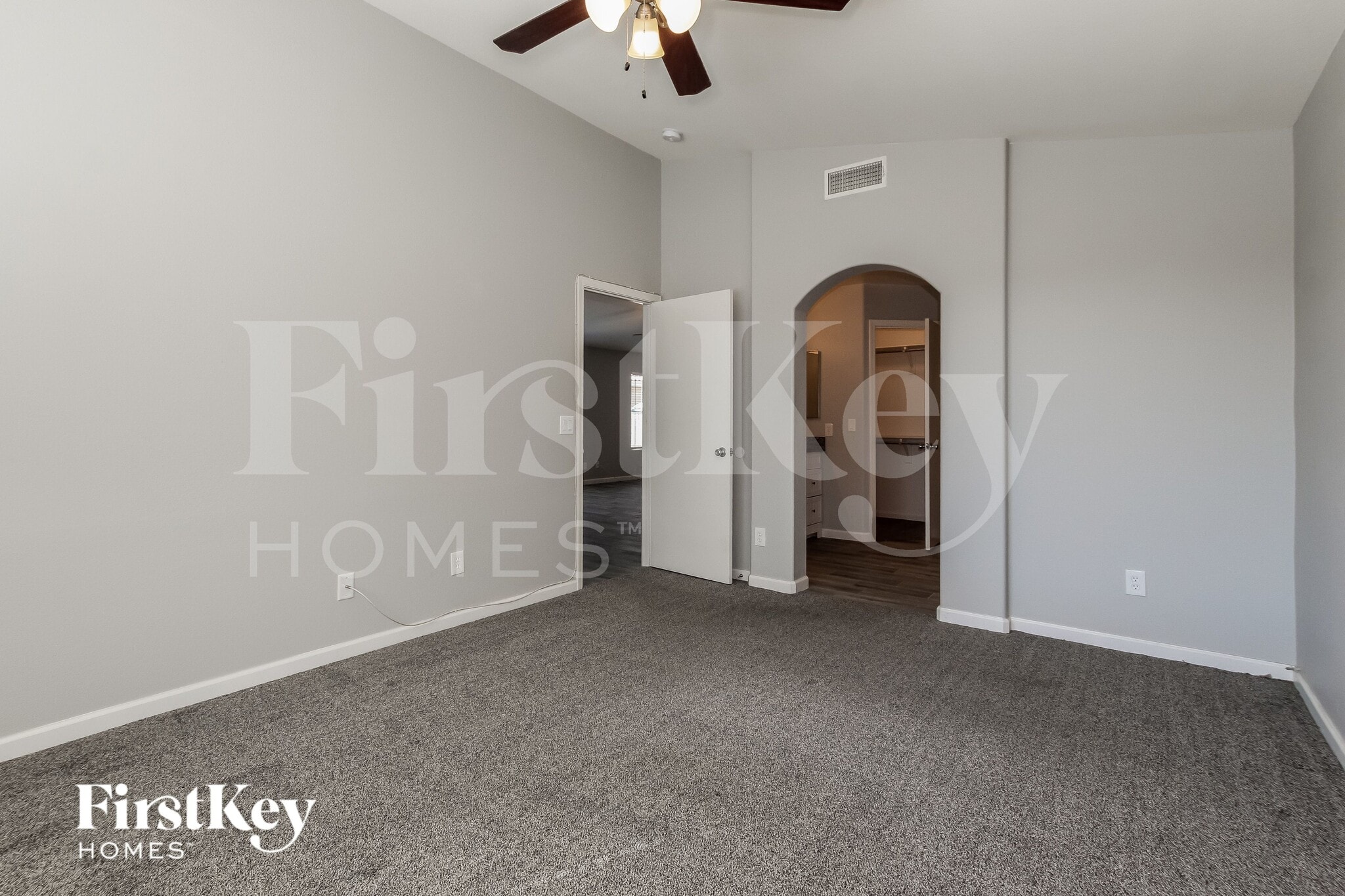 Building Photo - 2965 W Lone Cactus Dr
