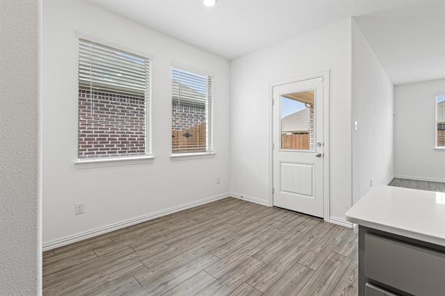 Building Photo - 3708 Milkweed Rd