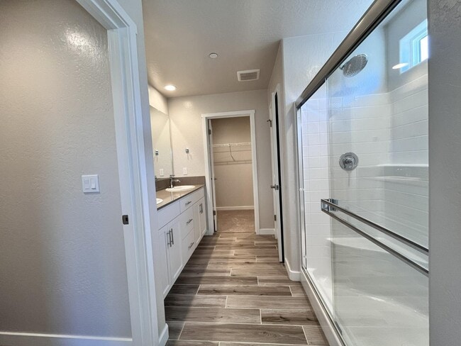 Building Photo - 2909 E Veleta Dr