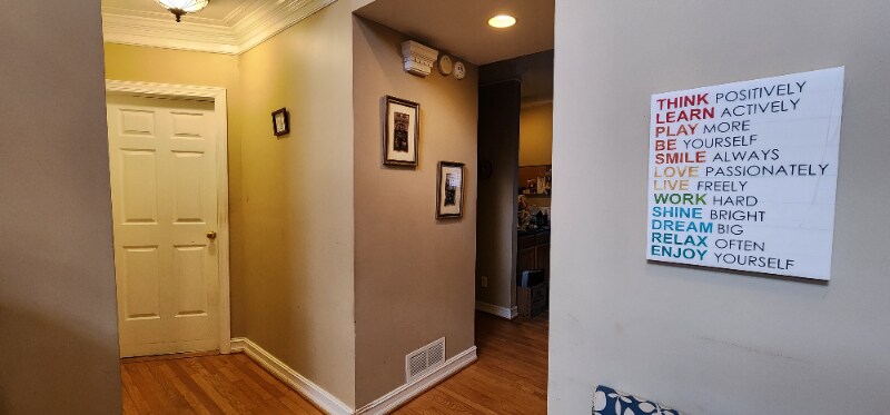 Building Photo - 4000 Hogans Mill Ln