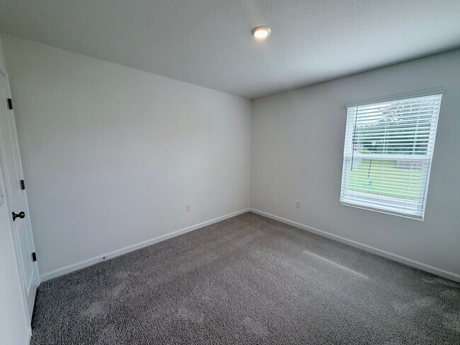 Building Photo - 1021 Sandhills Ln