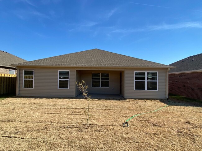 Building Photo - ***MARCH MADNESS SAVINGS!*** Four Bedroom ...