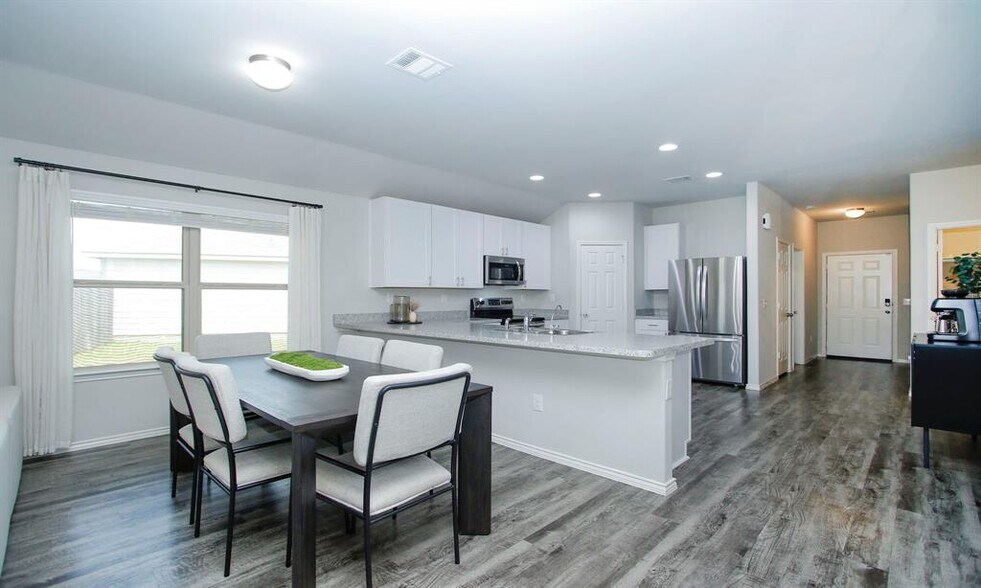 Building Photo - 18718 Callalily Bloom Ct