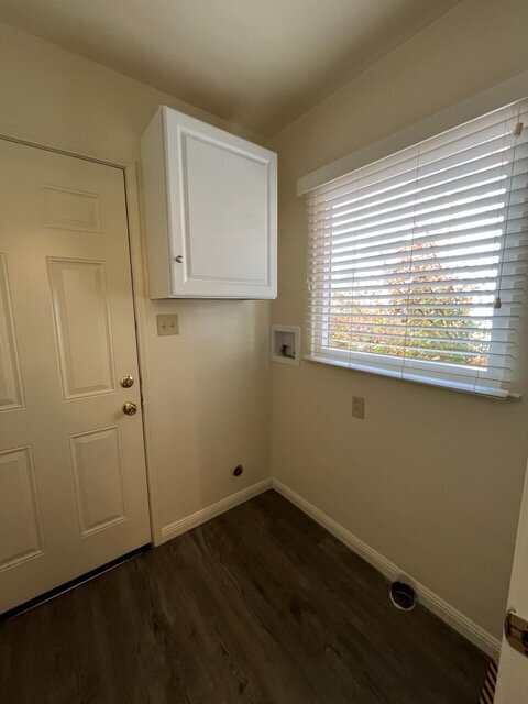 Building Photo - "Charming Castro Valley Retreat: Spacious 1-Bedroom Haven with Elegant Granite Touches!"