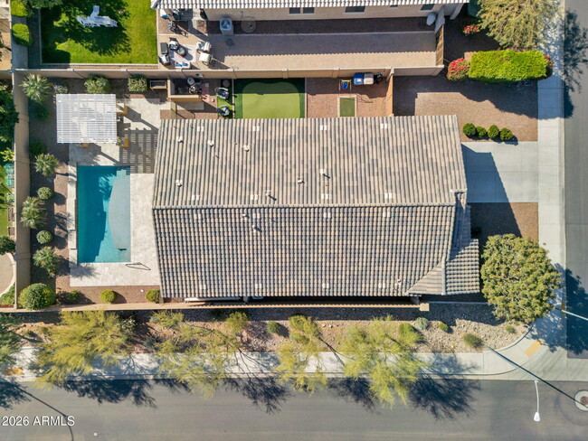 Building Photo - 9937 W Andrea Dr