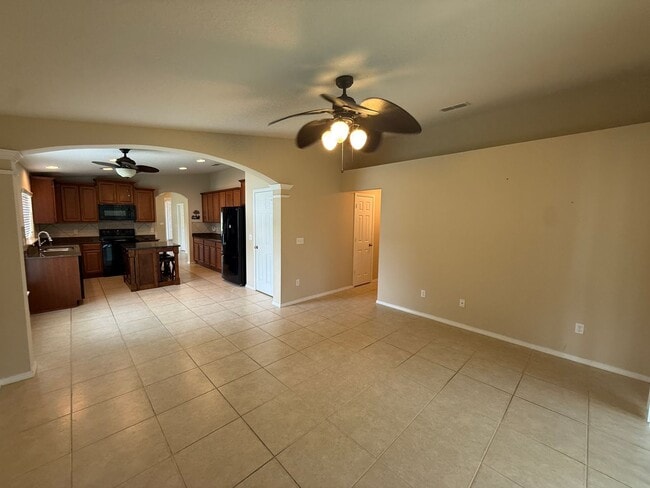 Building Photo - 3067 Santa Marcos Dr
