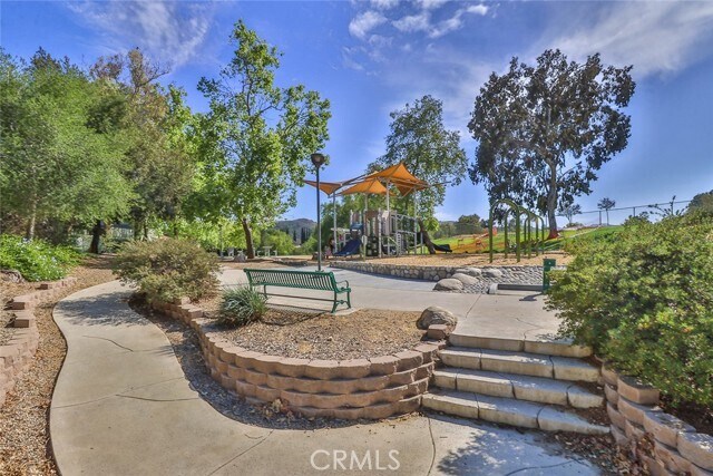 Building Photo - 2685 Velarde Dr