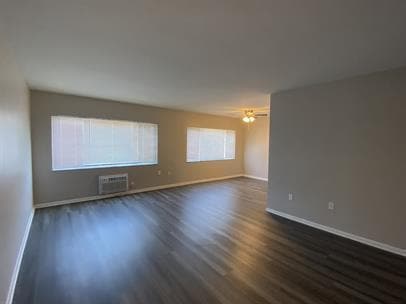 Interior Photo - 3880 Mayfield Road