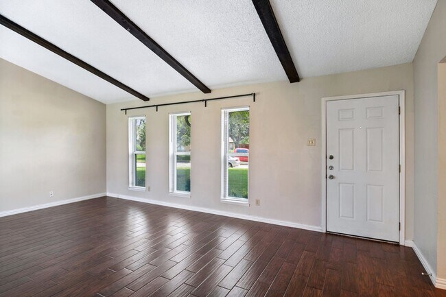 Building Photo - Nice 3 Bedroom Home Located in Plano, Texas!
