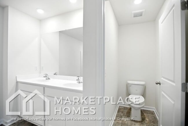 Building Photo - 341 Arrowhead Dr