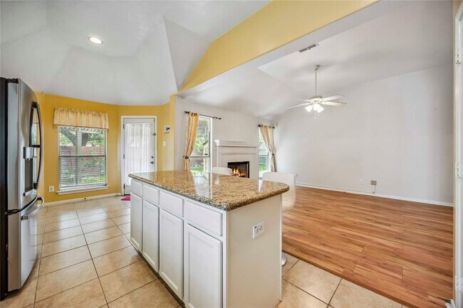 Building Photo - 8830 Sherina Park Dr
