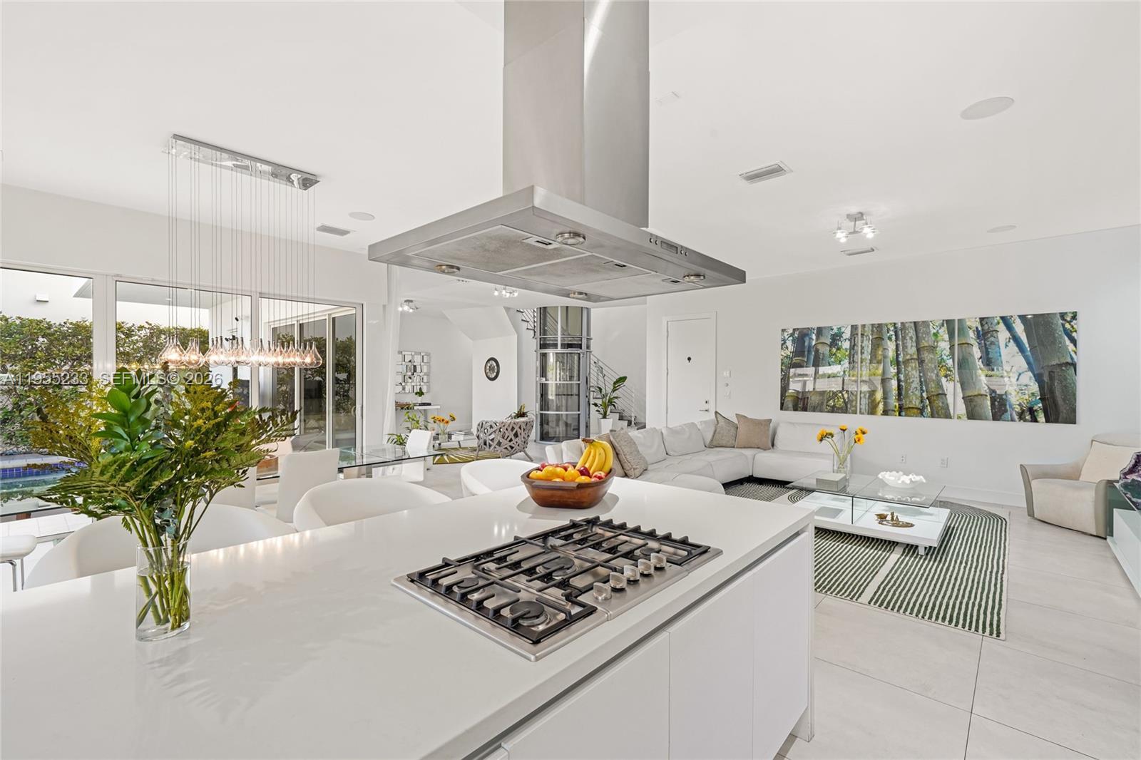 Building Photo - 7515 NW 99th Ave