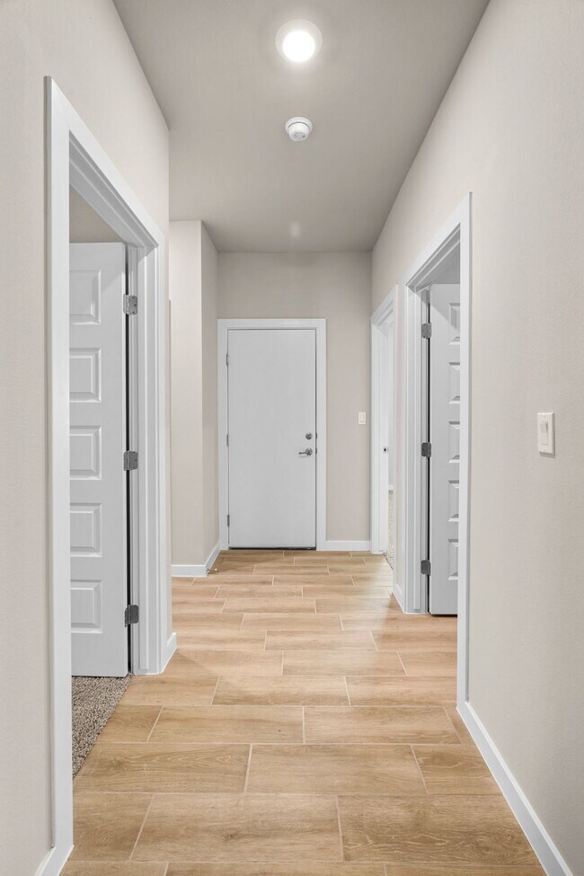 Building Photo - 11145 Blazing Star Pl