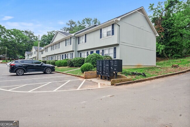 Primary Photo - 356 N 19th St
