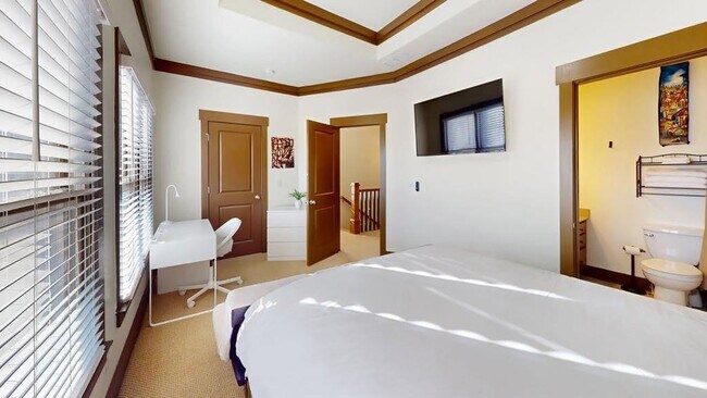 Building Photo - 750 Liberty Commons Dr NW