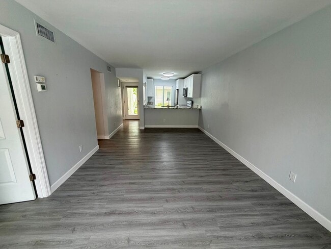 Building Photo - Lovely Unfurnished 2 Bedroom Condo-Estuary of Marco Island