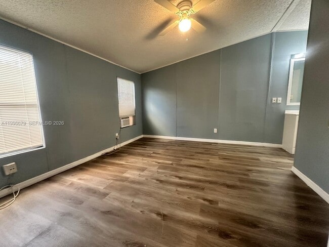 Building Photo - 11863 Atlantic Cir