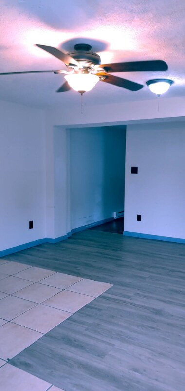 Building Photo - 35 S Salem-Warren Rd