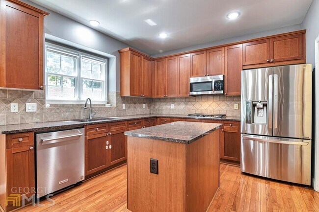 Building Photo - 12473 Huntington Trace Ln