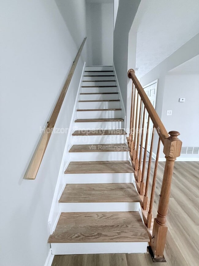 Building Photo - 2498 Hidden Cove Ct