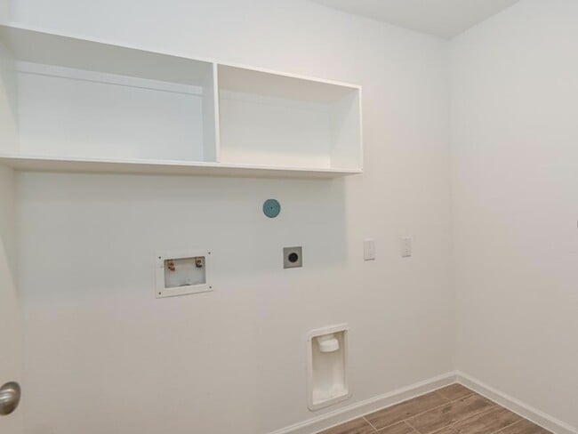 Building Photo - 530 Dry Fork Ln