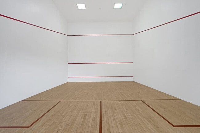 Building Photo - 2889 McFarlane Rd