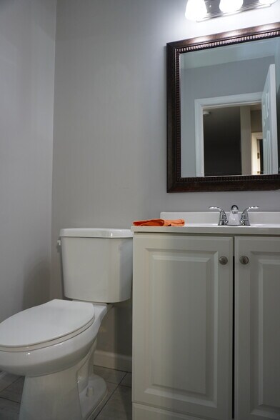 Building Photo - 25 Patricks Ct