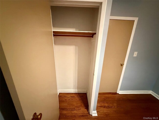 Building Photo - 29 Smith St