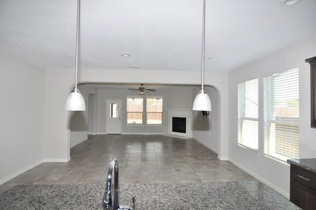Building Photo - 548 Dunster Ln
