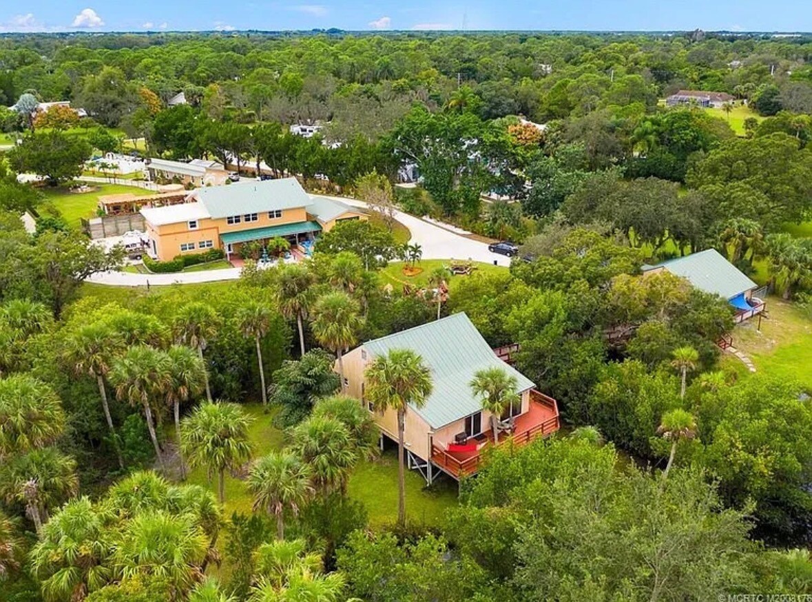 Building Photo - 3307 SW Bessey Creek Trl