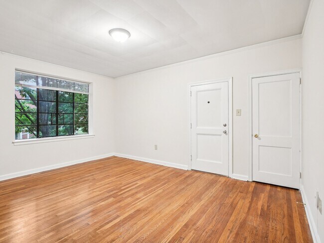 Floorplan - Cameron Court Apartments