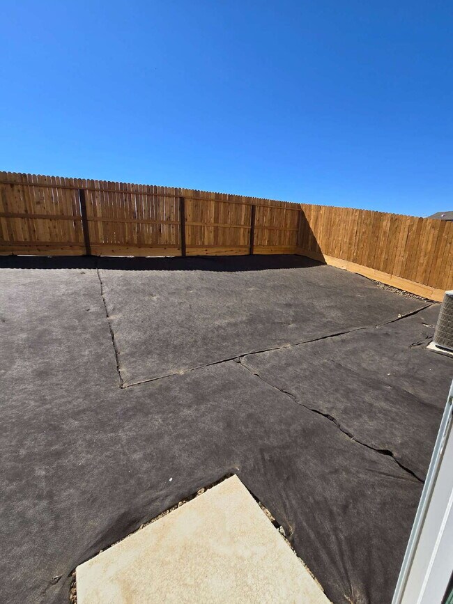 Building Photo - Newly Constructed Four Bedroom Home Short ...