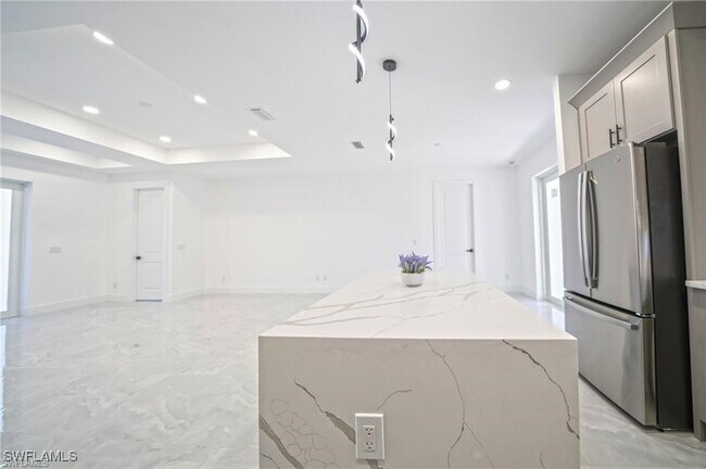 Building Photo - 3005 52nd St W