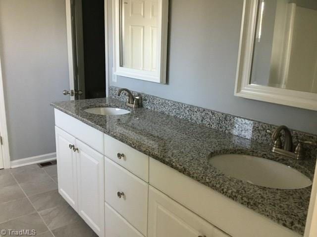 Building Photo - "Spacious 4-Bedroom Home with Finished Basement in Kernersville's Desirable Mill Brook Trail"