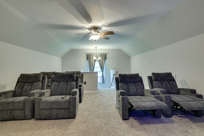 Building Photo - 49 Driftwood Dr