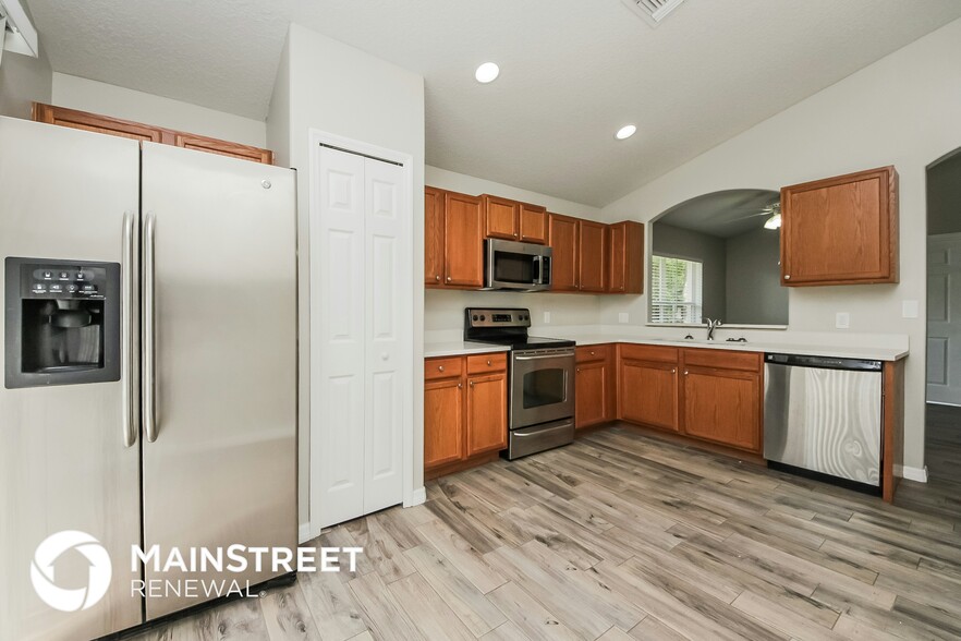 Building Photo - 1186 Eden Dr