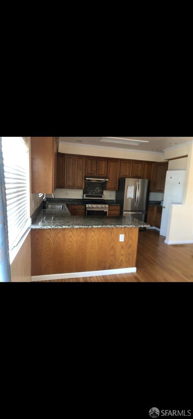 Building Photo - 1011 Trenton Blvd