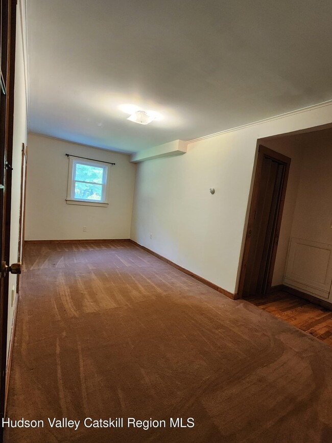 Building Photo - 776 US-20