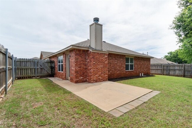 Building Photo - 2013 Cedar Meadow Ln