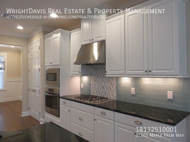 Building Photo - 11601 Maple Palm Way