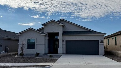 Building Photo - 138 Monteine Trl