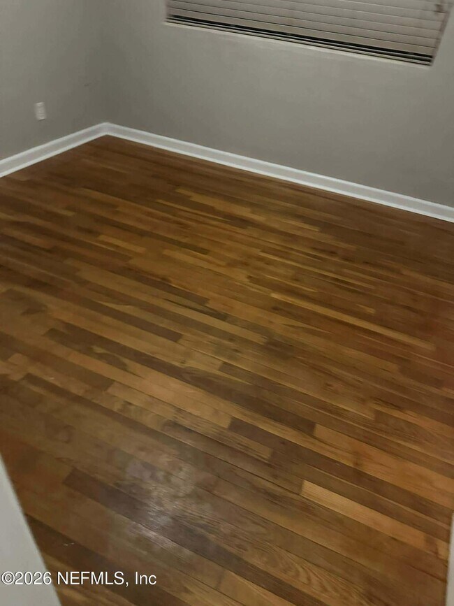 Building Photo - 1744 Debutante Dr