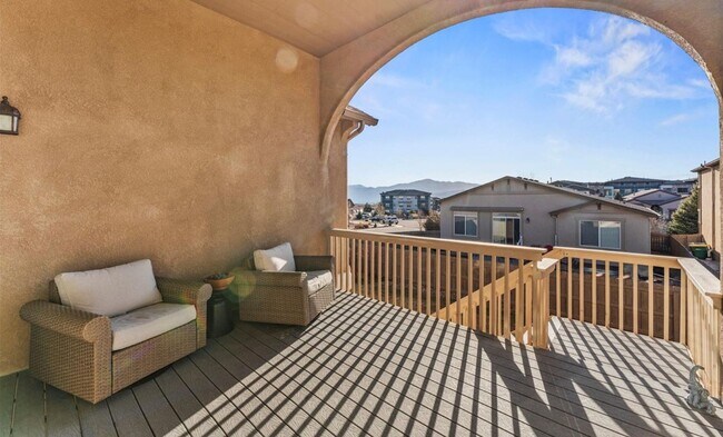 Building Photo - Cordera Home within walking to D20 Schools...