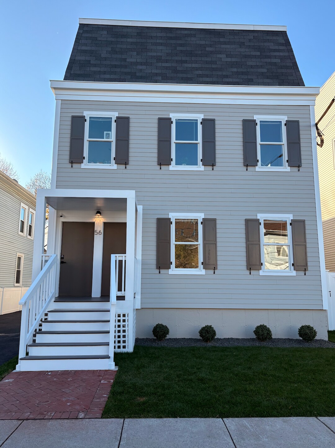 Building Photo - 56 Vernon St